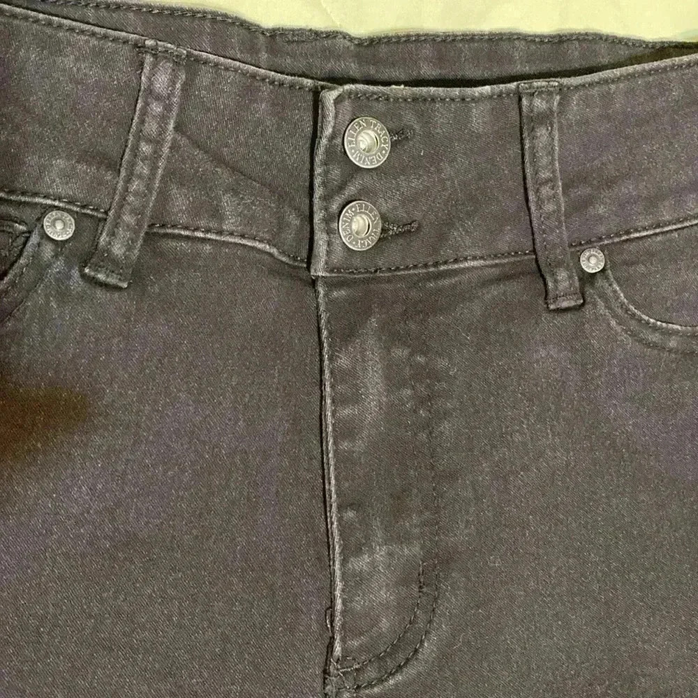 Ellen Tracy Cora Black Stretch Skinny Jeans in Plus Size 14W. - Picture 3 of 12